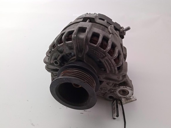 0125711042 ALTERNADOR VOLVO V40 Fastback (525, 526)|Desguaces La Cabaña