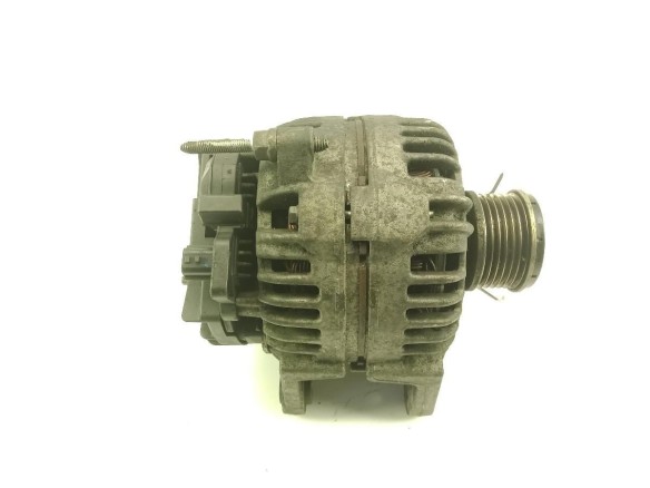 0124425071,8200660033, ALTERNADOR RENAULT CLIO III (BR0/1, CR0/1)|Desguaces La Cabaña