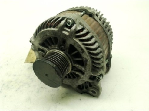 8200960536 ALTERNADOR RENAULT LAGUNA III (BT0/1)|Desguaces La Cabaña