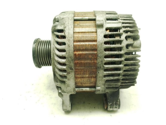 8200960536 ALTERNADOR RENAULT LAGUNA III (BT0/1)|Desguaces La Cabaña