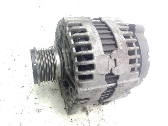 03G903023 ALTERNADOR VW PASSAT (3C2)|Desguaces La Cabaña