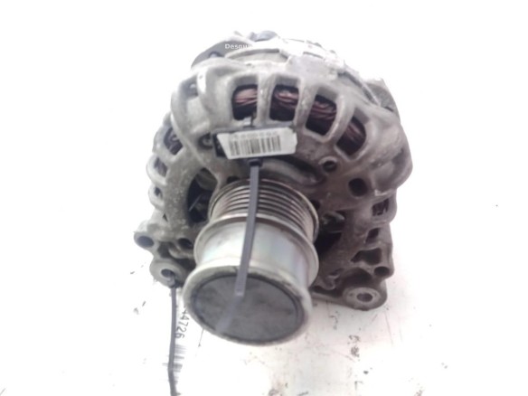 04E903021M ALTERNADOR SEAT LEON ST (5F8)|Desguaces La Cabaña