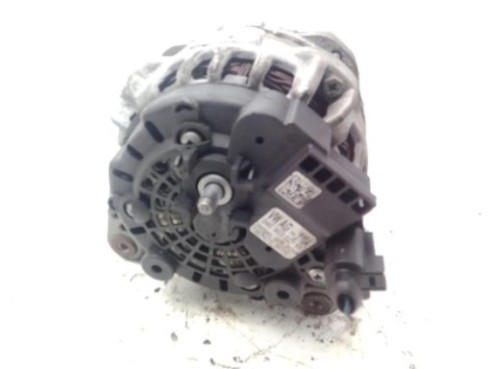 04E903021M ALTERNADOR SEAT LEON ST (5F8)|Desguaces La Cabaña