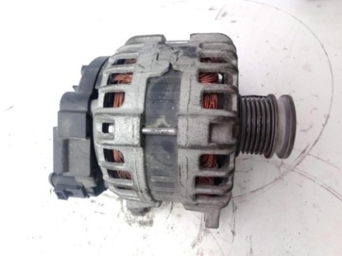 04E903023J ALTERNADOR SEAT LEON ST (5F8)|Desguaces La Cabaña