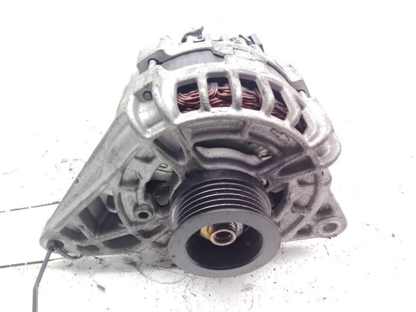 A0009063322,0125711028, ALTERNADOR MERCEDES BENZ CLASE A (W176)|Desguaces La Cabaña