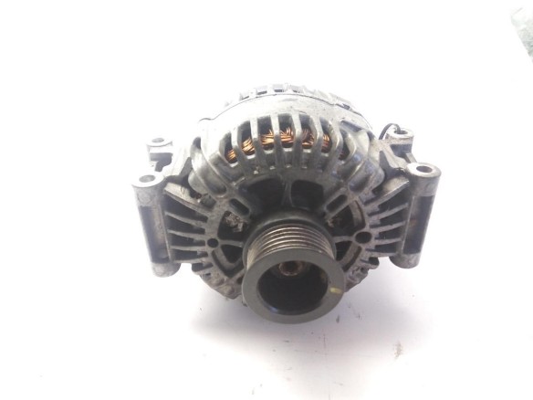 A0009060401 ALTERNADOR MERCEDES BENZ CLASE C (W204)|Desguaces La Cabaña