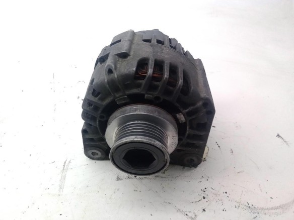 8200022774 ALTERNADOR RENAULT CLIO II (BB_, CB_)|Desguaces La Cabaña