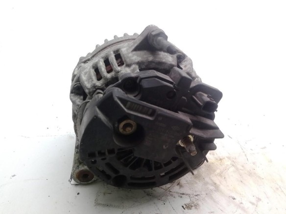 0124425037,8200690375, ALTERNADOR RENAULT CLIO III (BR0/1, CR0/1)|Desguaces La Cabaña