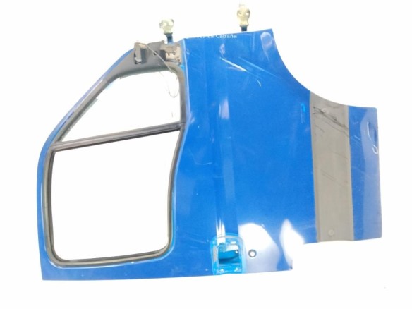 PUERTA LAT DEL DER IVECO DAILY IV Caja/Chasis|Desguaces La Cabaña