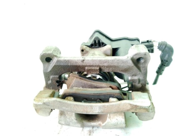 58210P2500 PINZA TRA IZQ KIA SORENTO IV (MQ4)|Desguaces La Cabaña
