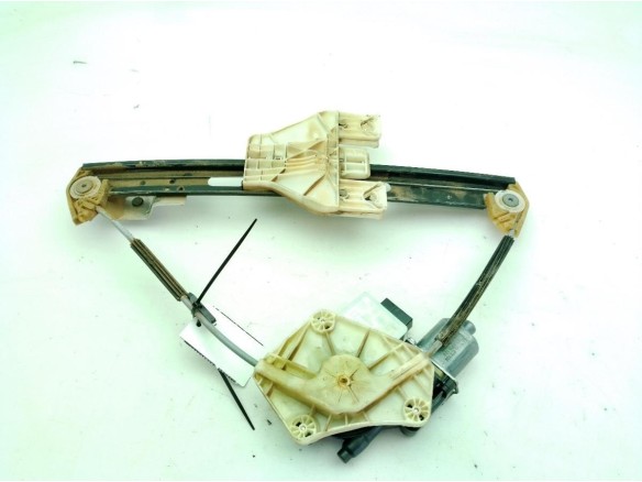 5F9839462D ELEVALUNAS PUERTA LAT TRA DER SEAT LEON (5F1)|Desguaces La Cabaña