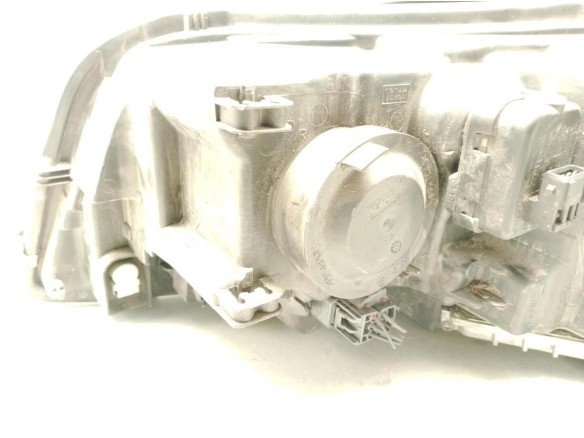FARO DERECHO VOLVO XC90 I (275)|Desguaces La Cabaña