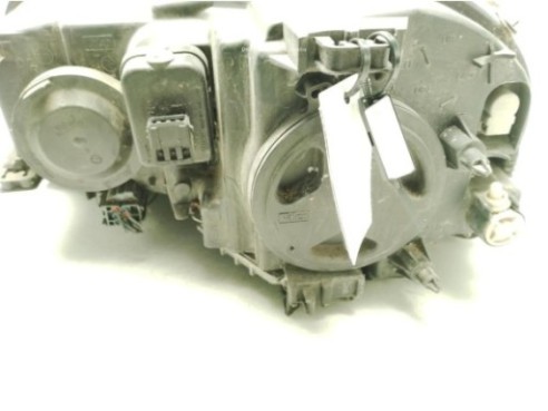 FARO DERECHO VOLVO XC90 I (275)|Desguaces La Cabaña