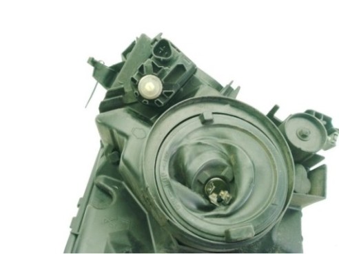 8117047181 FARO IZQUIERDO TOYOTA PRIUS Fastback (_W2_)|Desguaces La Cabaña