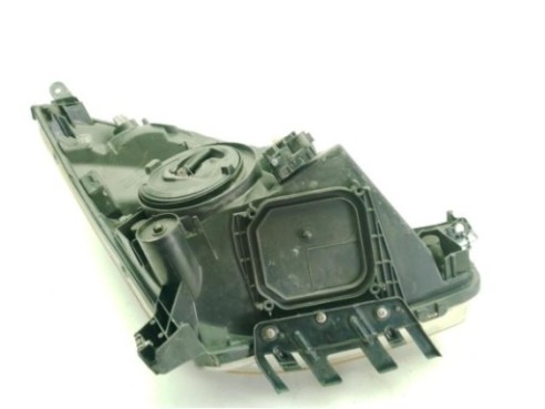 8117047181 FARO IZQUIERDO TOYOTA PRIUS Fastback (_W2_)|Desguaces La Cabaña