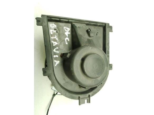 MOTOR CALEFACCION SKODA OCTAVIA I (1U2)|Desguaces La Cabaña