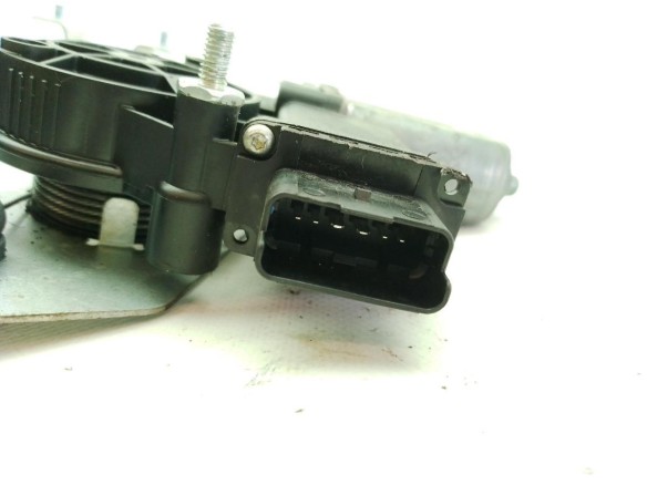 1663009680 ELEVALUNAS PUERTA LAT DEL IZQ PEUGEOT BOXER Furgón|Desguaces La Cabaña
