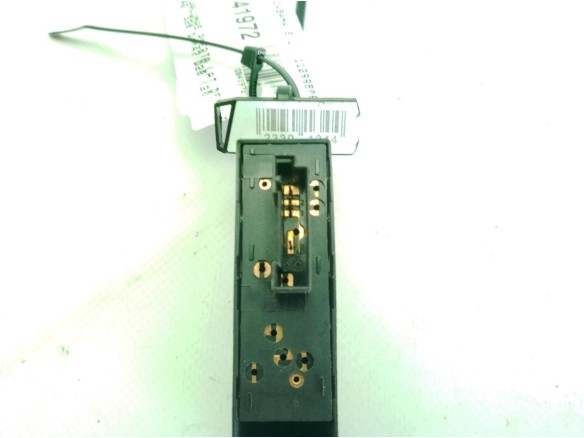 6902176 MANDO ELEVALUNAS PUERTA LAT DEL DER BMW 3 (E46)|Desguaces La Cabaña