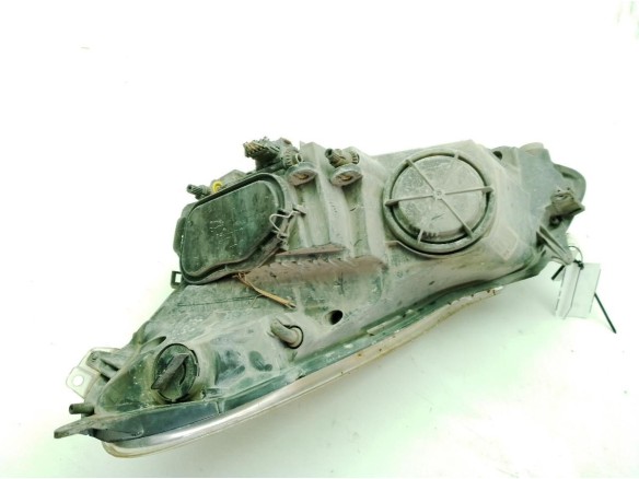 93189358, 13186382 FARO DERECHO OPEL CORSA D (S07)|Desguaces La Cabaña
