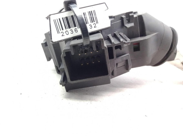 8A6T13335CC MANDO LUCES FORD FIESTA VI |Desguaces La Cabaña