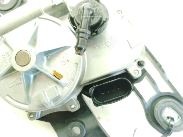 8V0955711B MOTOR LIMPIAPARABRISAS TRA AUDI A3 (8V1, 8VK)|Desguaces La Cabaña