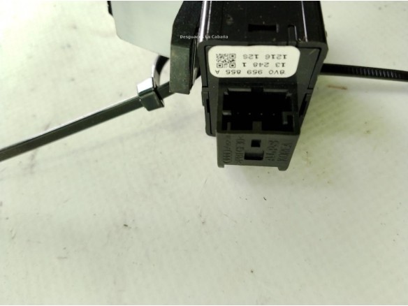 8V0959855A MANDO ELEVALUNAS PUERTA LAT TRA IZQ AUDI A3 (8V1, 8VK)|Desguaces La Cabaña