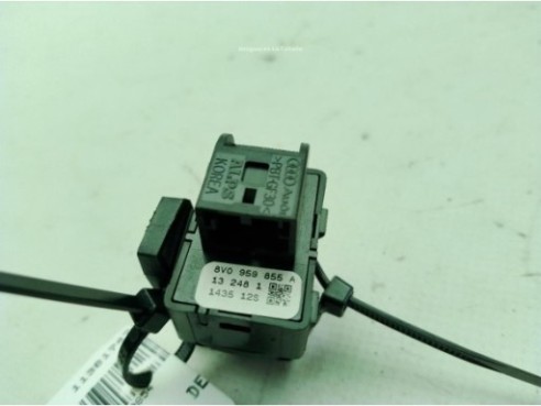 8V0959855A MANDO ELEVALUNAS PUERTA LAT TRA DER AUDI A3 (8V1, 8VK)|Desguaces La Cabaña