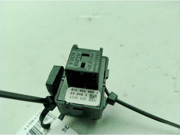 8V0959855A MANDO ELEVALUNAS PUERTA LAT TRA DER AUDI A3 (8V1, 8VK)|Desguaces La Cabaña