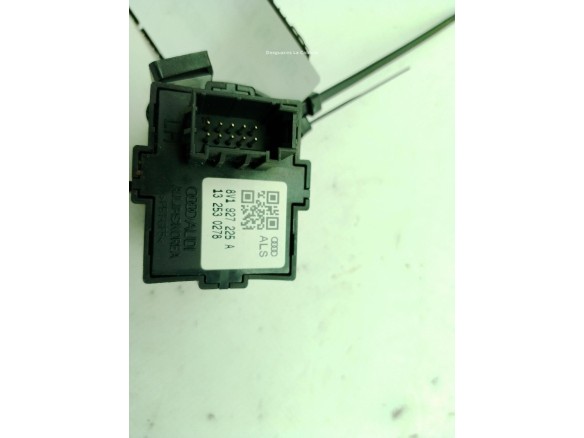 8V1927225A INTERRUPTOR FRENO MANO ELECTRICO AUDI A3 (8V1, 8VK)|Desguaces La Cabaña