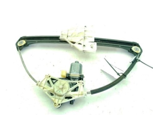 8V4837462, 5Q0959801B ELEVALUNAS PUERTA LAT DEL DER AUDI A3 (8V1, 8VK)|Desguaces La Cabaña 2