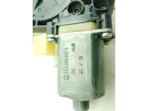 8V4837461, 5Q0959802B ELEVALUNAS PUERTA LAT DEL IZQ AUDI A3 (8V1, 8VK)|Desguaces La Cabaña