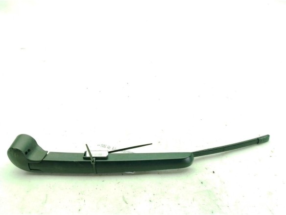 8V3955407  1P9 BRAZO LIMPIAPARABRISAS TRA PORTÓN AUDI A3 (8V1, 8VK)|Desguaces La Cabaña