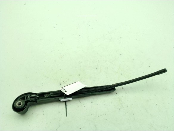 8V3955407  1P9 BRAZO LIMPIAPARABRISAS TRA PORTÓN AUDI A3 (8V1, 8VK)|Desguaces La Cabaña