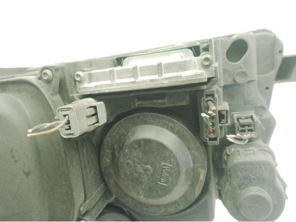 7701064405, 8200394710 FARO DERECHO RENAULT ESPACE IV (JK0/1_)|Desguaces La Cabaña