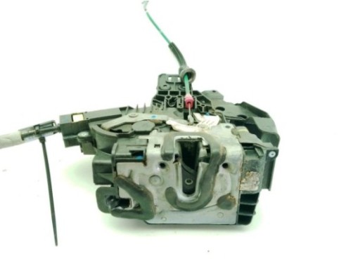 A0997309200, A2220064099 CERRADURA PUERTA LAT TRA DER MERCEDES BENZ CLASE E (W213)|Desguaces La Cabaña
