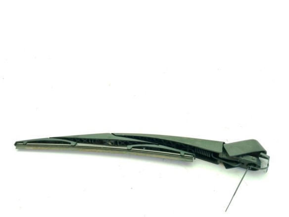 988111H000 BRAZO LIMPIAPARABRISAS TRA PORTÓN KIA CEE'D Fastback (ED)|Desguaces La Cabaña