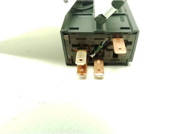 90589897 INTERRUPTOR WARNING OPEL ZAFIRA A Limusina (T98)|Desguaces La Cabaña