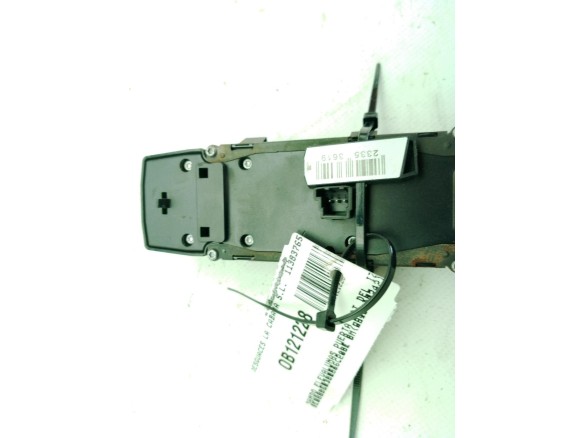 A1669054300 MANDO ELEVALUNAS PUERTA LAT DEL IZQ MERCEDES BENZ CLASE B (W246, W242)|Desguaces La Cabaña