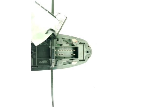96751127ZD MANDO ELEVALUNAS PUERTA LAT DEL IZQ PEUGEOT 2008|Desguaces La Cabaña