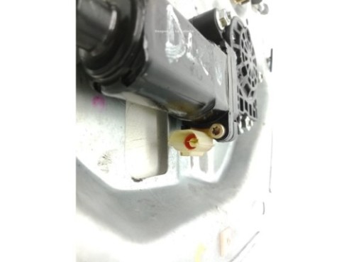 824802E010 ELEVALUNAS PUERTA LAT DEL DER HYUNDAI TUCSON (JM)|Desguaces La Cabaña