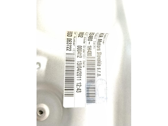 824811H300 ELEVALUNAS PUERTA LAT DEL DER KIA CEE'D Fastback (ED)|Desguaces La Cabaña
