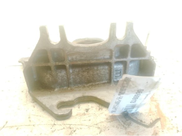 112536909R SOPORTE MOTOR IZQ RENAULT CAPTUR II (HF_)|Desguaces La Cabaña