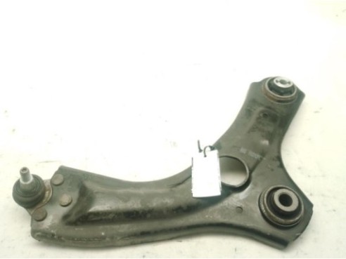 545009574R  BRAZO SUSPENSION DEL DER INF RENAULT CAPTUR II (HF_)|Desguaces La Cabaña