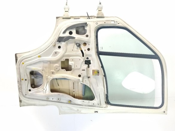   PUERTA LAT DEL DER IVECO DAILY III Caja/Chasis|Desguaces La Cabaña
