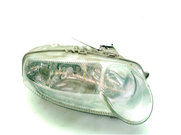 0000046826194 FARO DERECHO ALFA ROMEO 147 (937_)|Desguaces La Cabaña