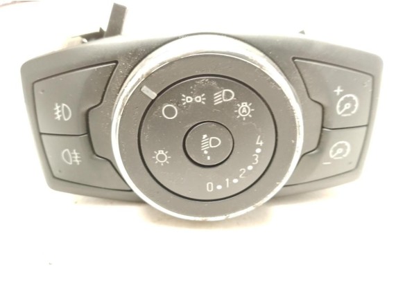 BM5T13A024CC, CONMUTADOR LUCES FORD FOCUS III|Desguaces La Cabaña