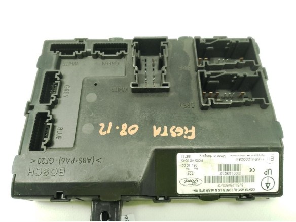 8V5115K600CF CENTRALITA MULTIFUNCION FORD FIESTA VI|Desguaces La Cabaña