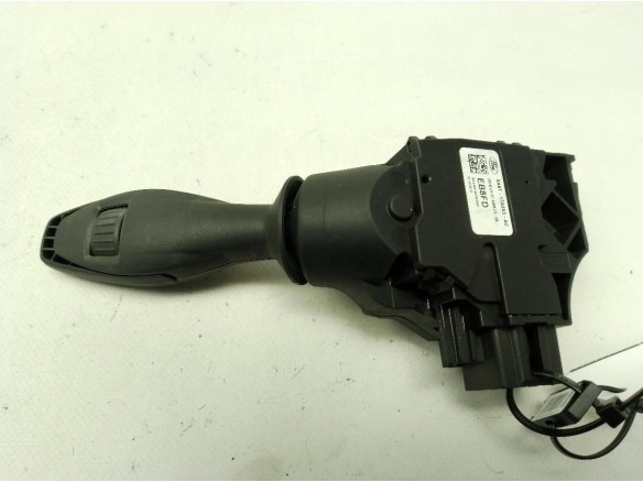 MANDO LIMPIAPARABRISAS FORD FIESTA VI|Desguaces La Cabaña