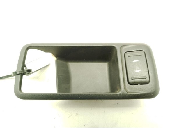 MANDO ELEVALUNAS PUERTA LAT TRA DER FORD FOCUS II (DA_, HCP)|Desguaces La Cabaña