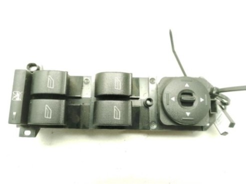 MANDO ELEVALUNAS PUERTA LAT DEL IZQ FORD FOCUS II Descapotable|Desguaces La Cabaña
